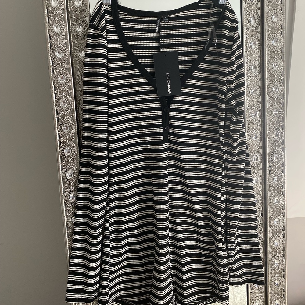 Fashion Nova Hot lined striped sleep romper